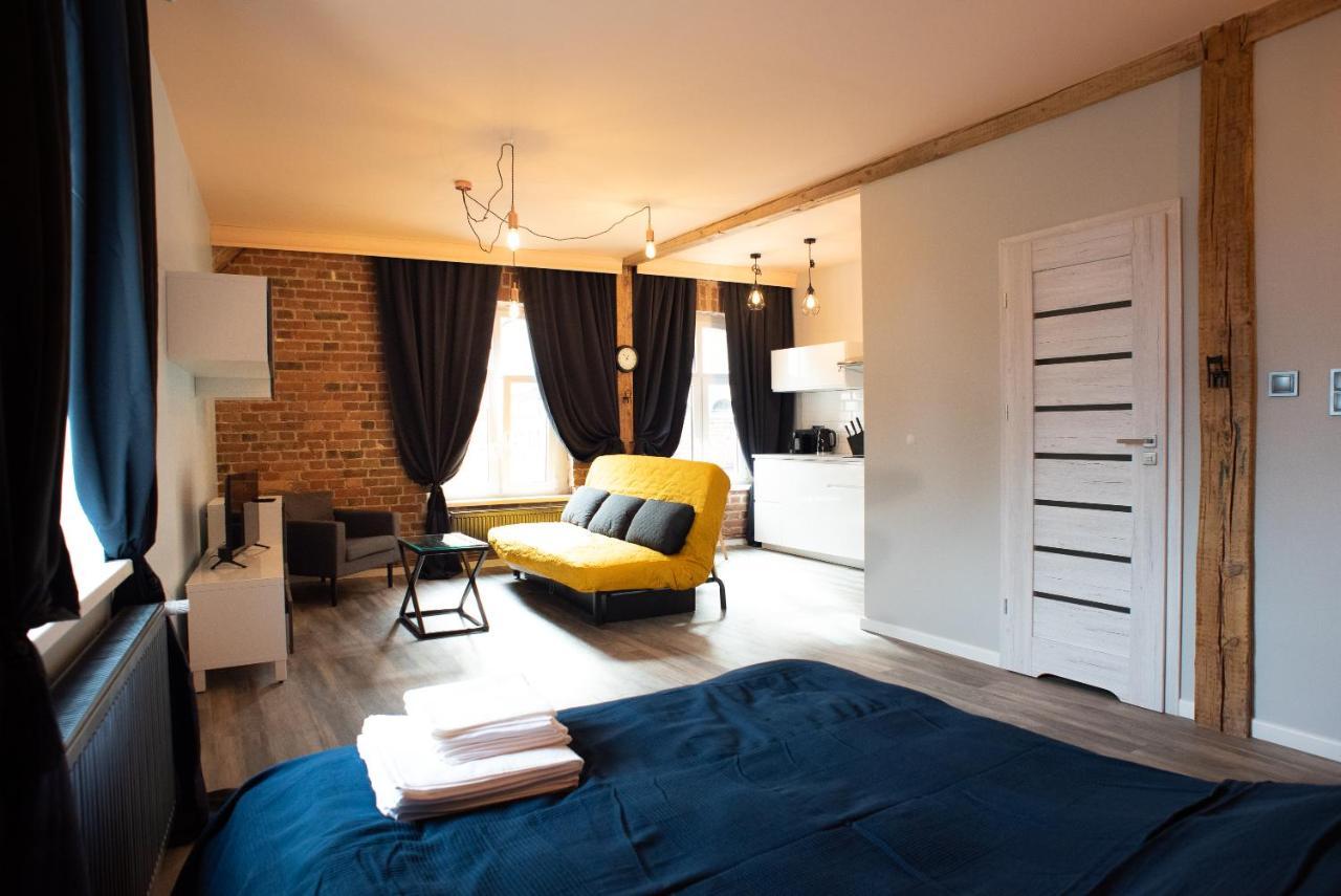Apartament Antresola Fabryczna Жельона Гора Екстериор снимка